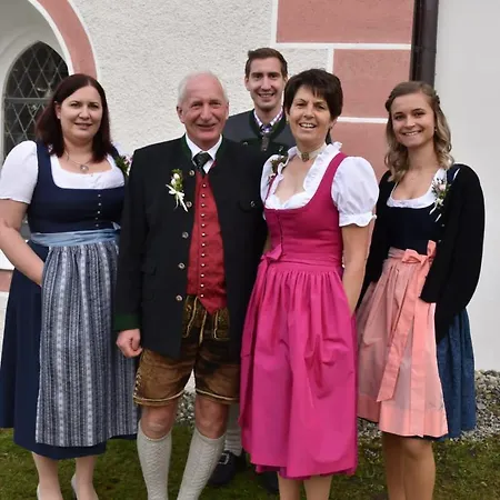 アパート Haus Dorfblick